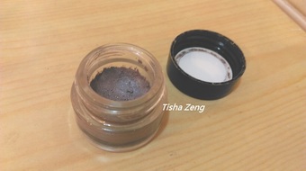 迷你型的婷婷 - Avon 雅芳 色彩慕絲眼影 使用心得圖片