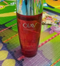 靖Jing - OLAY 歐蕾 新生高效緊緻活膚露 使用心得圖片