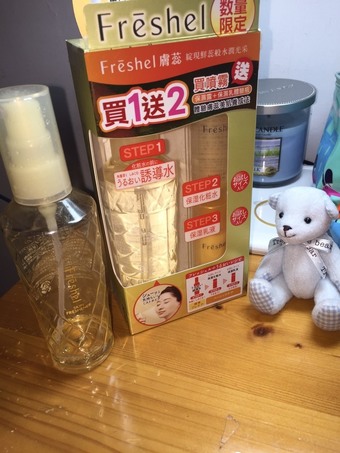 捷運回家的途中，要去屈臣氏或是康是美補貨才