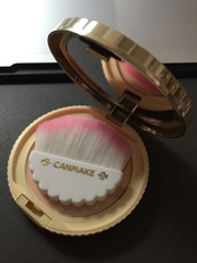 的產品介紹有刷具但在屈臣氏和康是美都沒有看