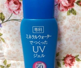 玩美*Queenie - SENKA 專科 防曬專科礦泉水感防曬乳SPF50/PA+++(戶外型) 使用心得圖片