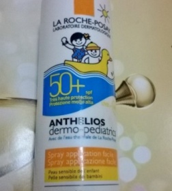 貓咪家族 - LA ROCHE-POSAY 理膚寶水 安得利兒童清爽防曬噴液 SPF50+/PPD25 使用心得圖片