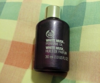 Night 凝淚 - The Body Shop 美體小舖 新白麝香香油 使用心得圖片