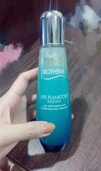 我是乾肌，而且只要到換季臉就會發癢、脫皮T