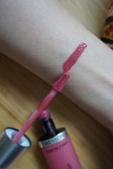 瑰〉我很幸運跑第一間屈臣氏就買到它了(不過