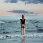 150x150 girl sea sky waves clouds 79633 2560x1080
